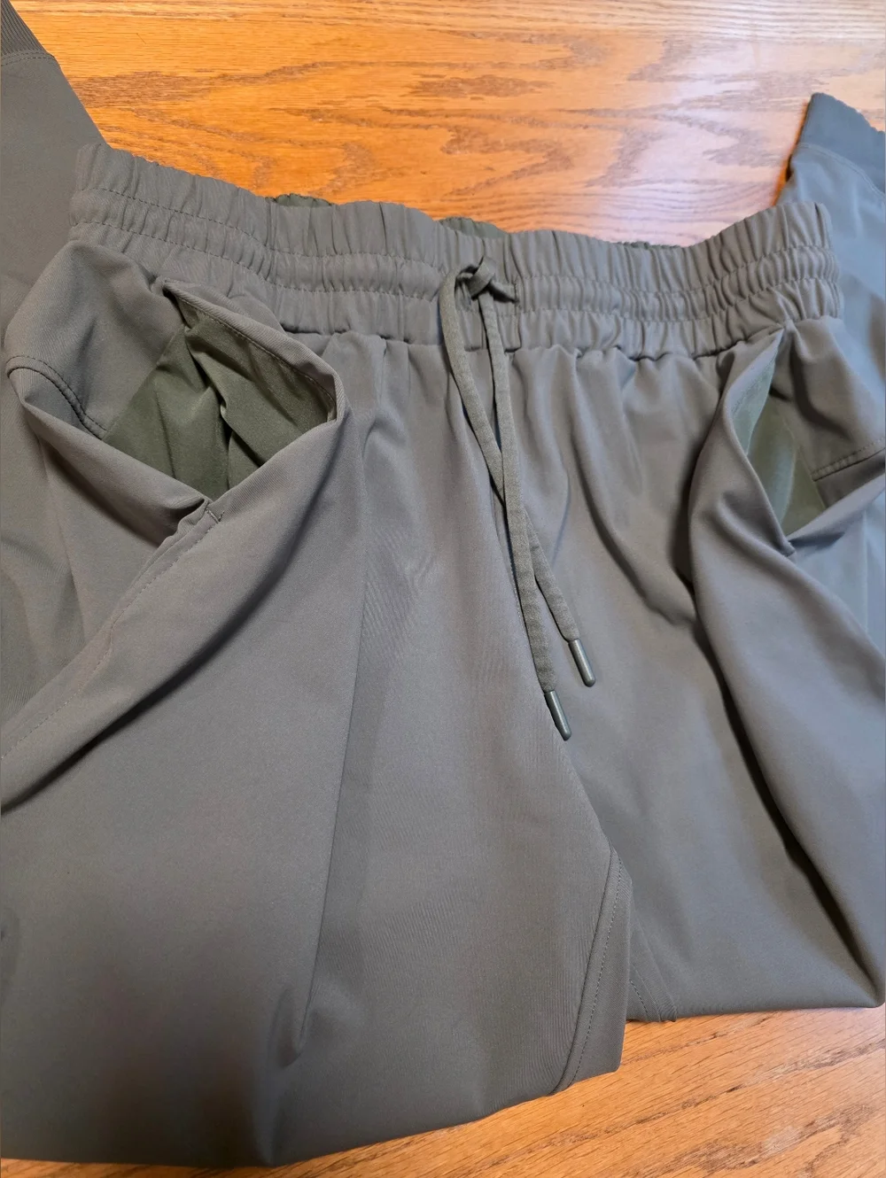 Member's Mark Women's Travel Jogger Olive Green Size L - Picture 8 of 16